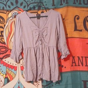 Women's tunic style top Torrid 3/4 inch sleeves cinch tie front